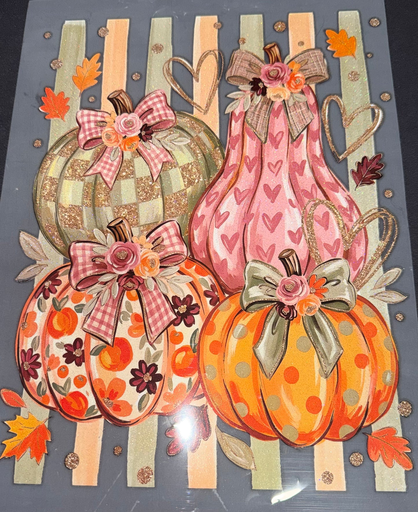 #1186a Pumpkins with stripes
