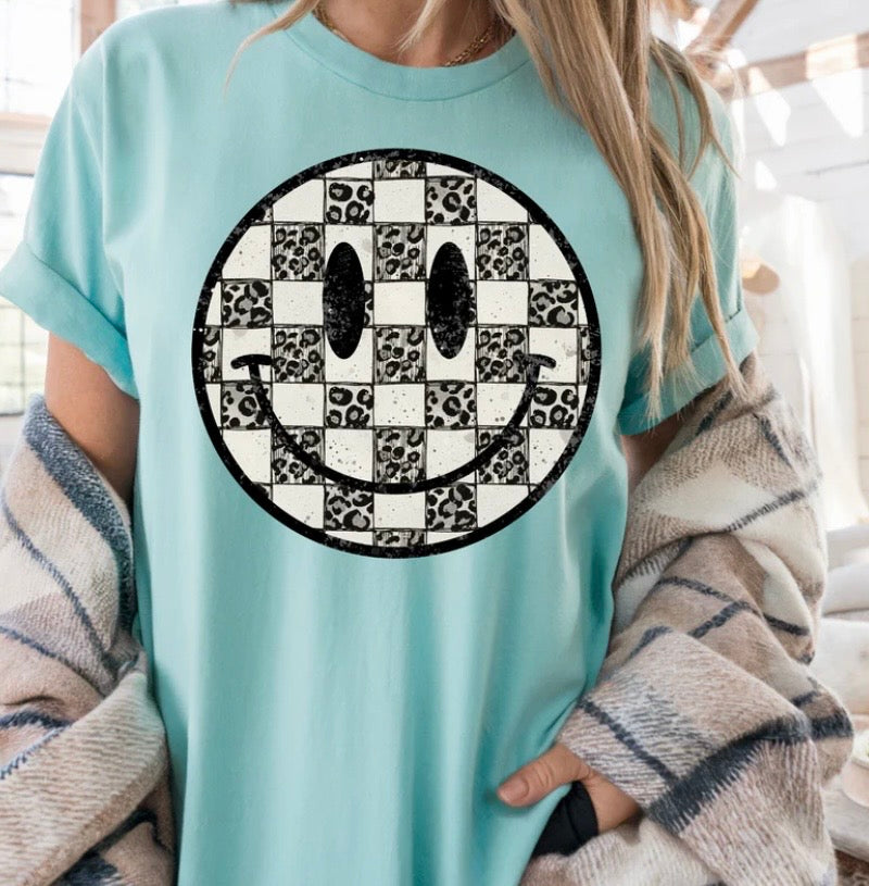 #500a Checkered smiley