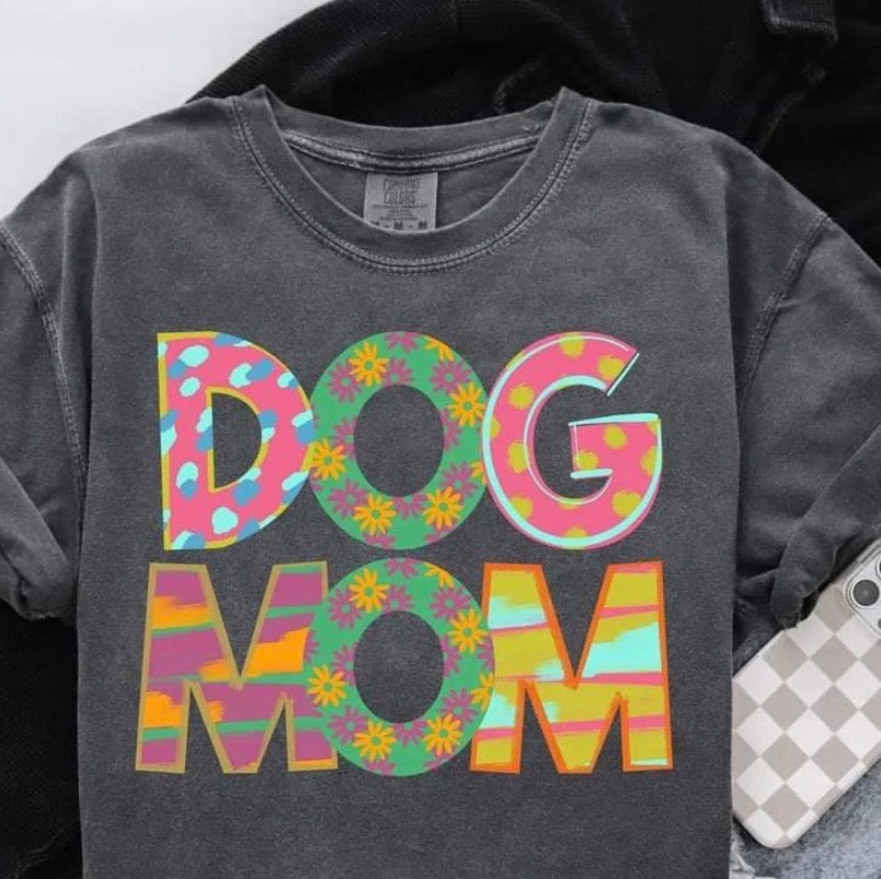 #1031a Dog mom