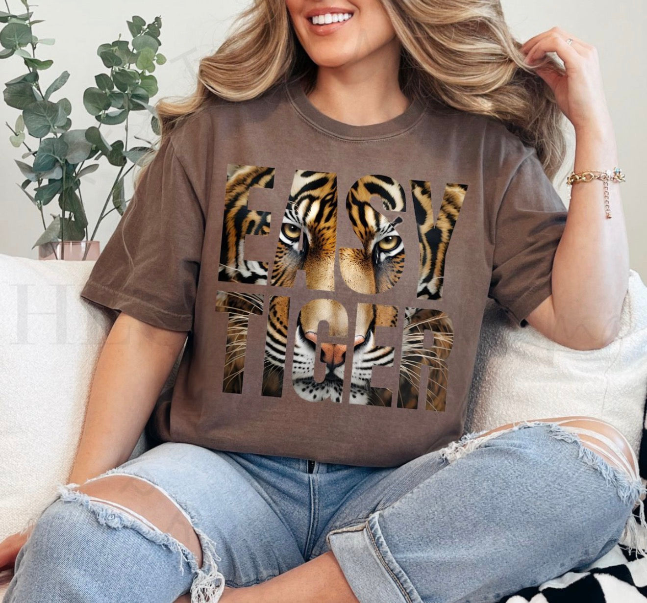 #760a Easy tiger