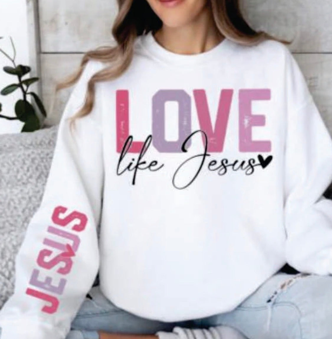 #372a Love like Jesus with sleeve