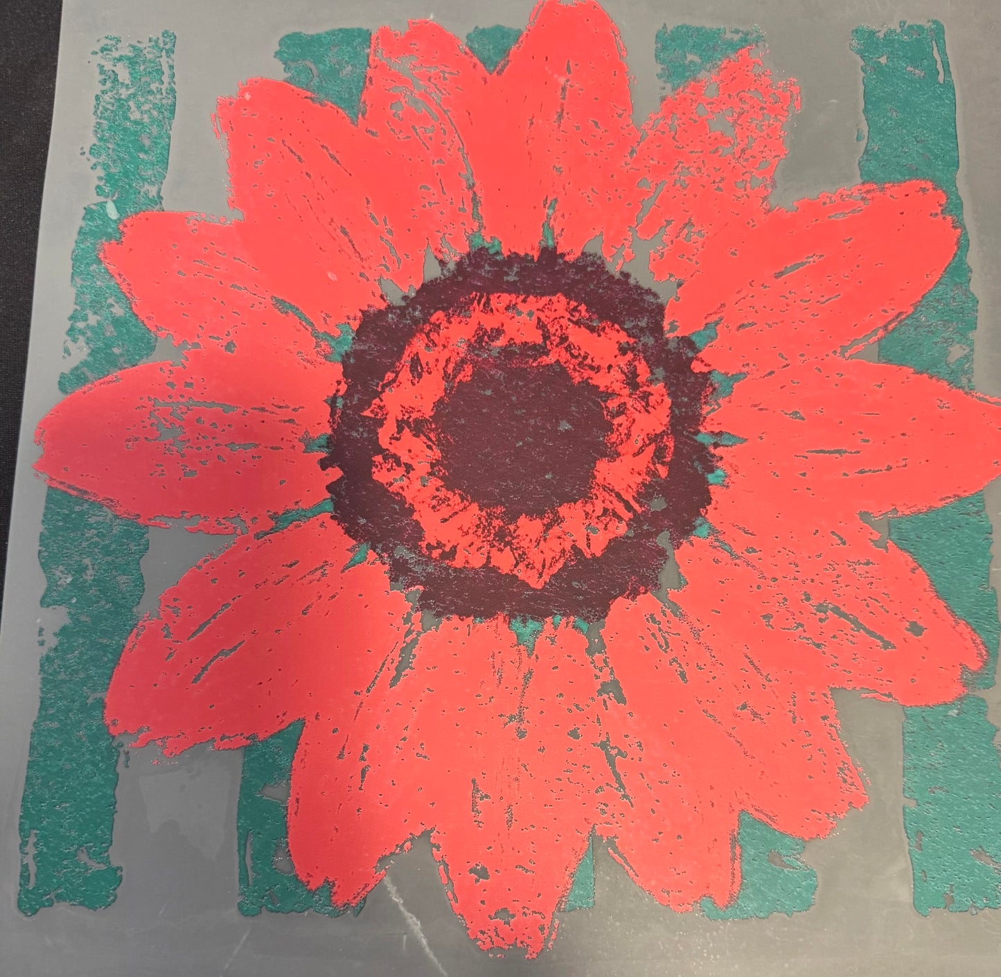 #1235a Flower with stripes