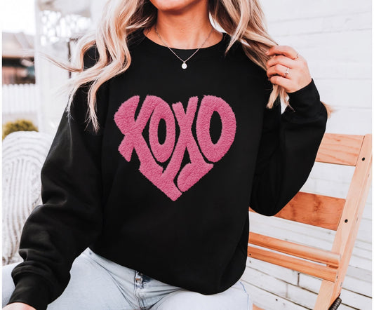 #404a Faux yarn XOXO